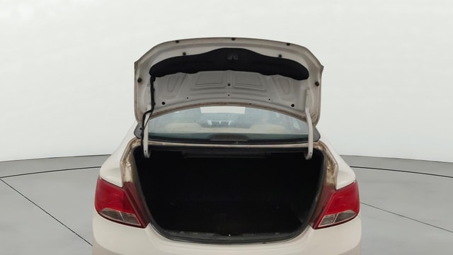 View Hyundai Verna Image 16 Used Hyundai Verna Image 16