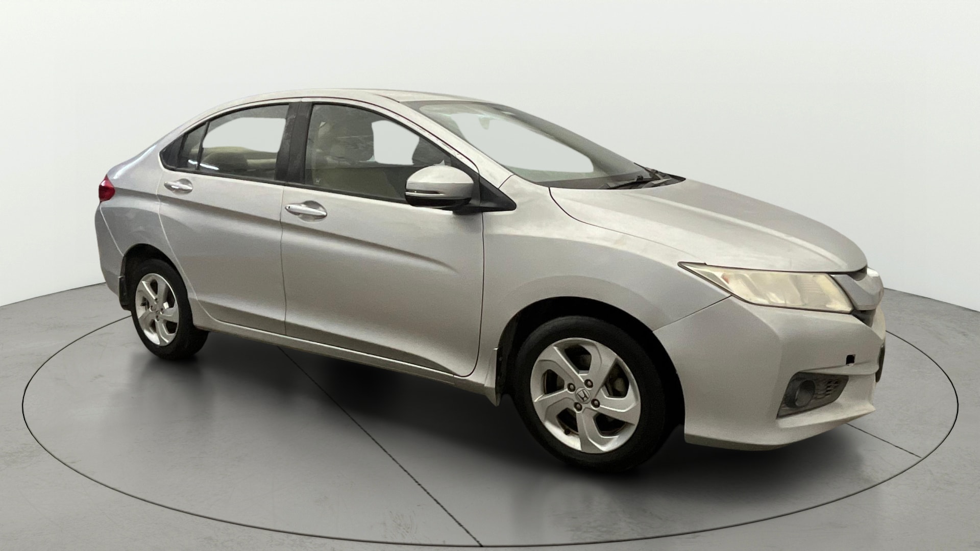 View 2015 Honda City ZX MT Diesel Anniversary Edition Image 22 Used 2015 Honda City ZX MT Diesel Anniversary Edition Image 22