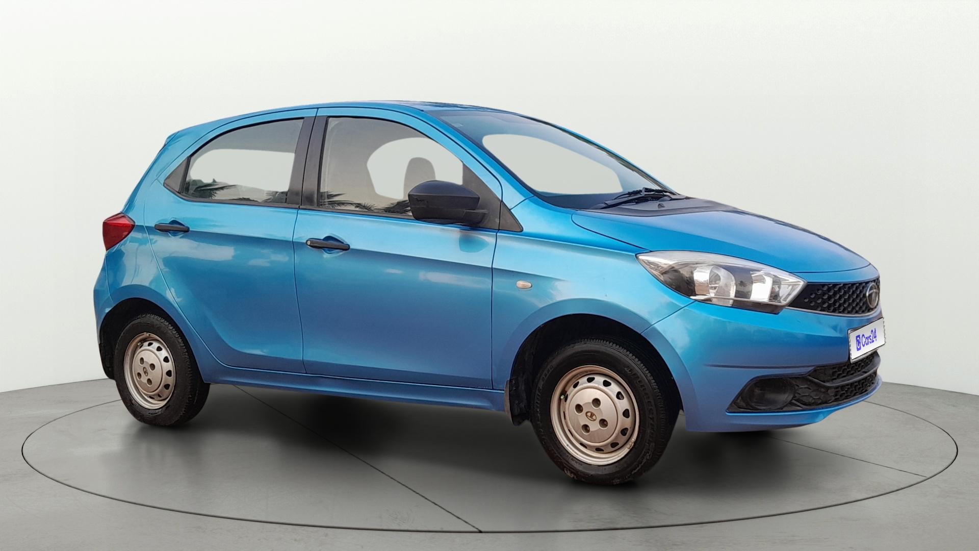 View 2016 Tata Tiago Revotorq XB Image 21 Used 2016 Tata Tiago Revotorq XB Image 21