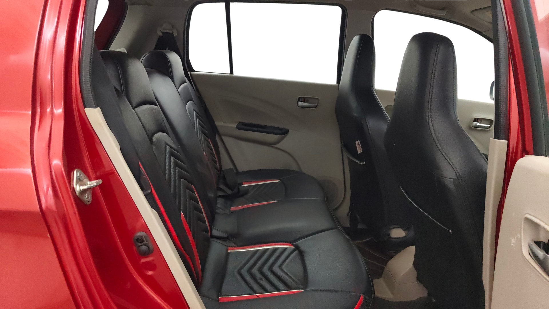 View 2018 Maruti Suzuki 1000 Base Variant Image 28 Used 2018 Maruti Suzuki 1000 Base Variant Image 28