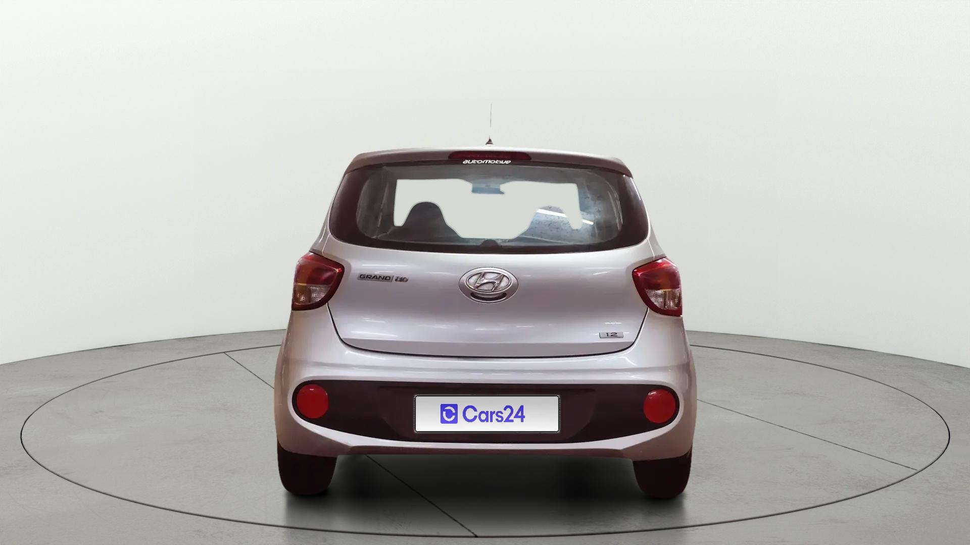 View 2018 Hyundai Grand i10 Magna 1.2 Kappa VTVT Image 38 Used 2018 Hyundai Grand i10 Magna 1.2 Kappa VTVT Image 38