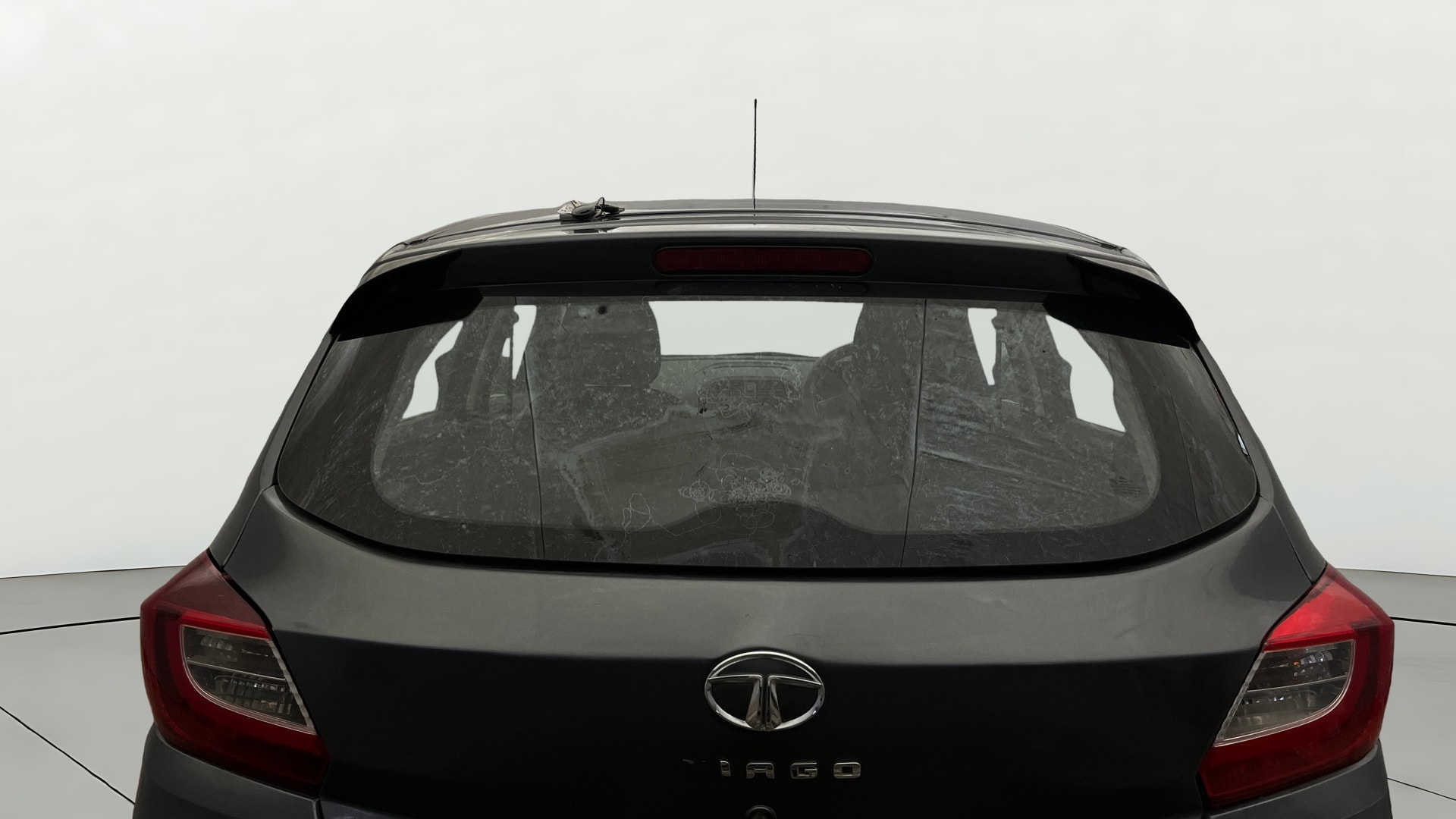 View 2021 Tata Tiago Revotorq XB Image 3 Used 2021 Tata Tiago Revotorq XB Image 3