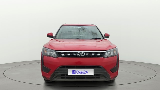 View Mahindra XUV300 Image 1 Used Mahindra XUV300 Image 1