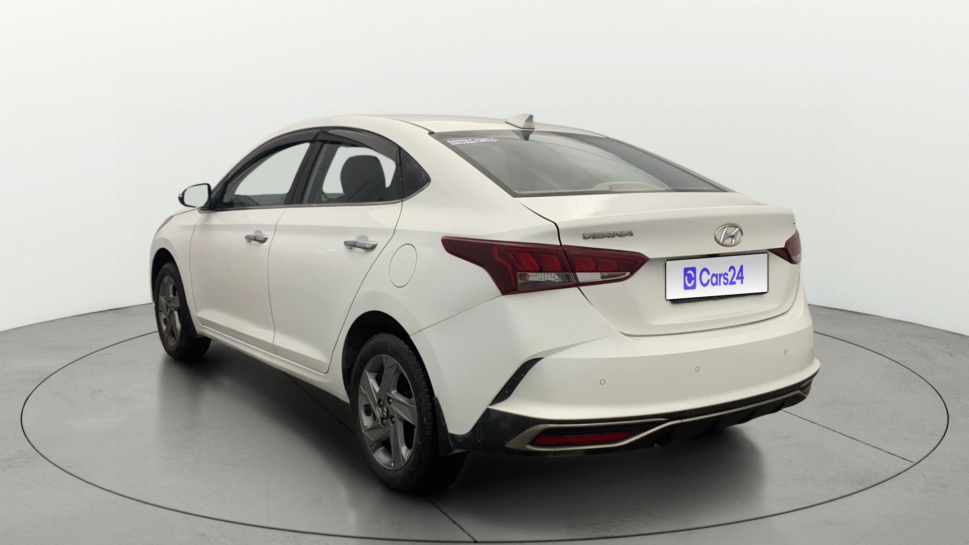 Used 2022 Hyundai Verna Used 2022 Hyundai Verna