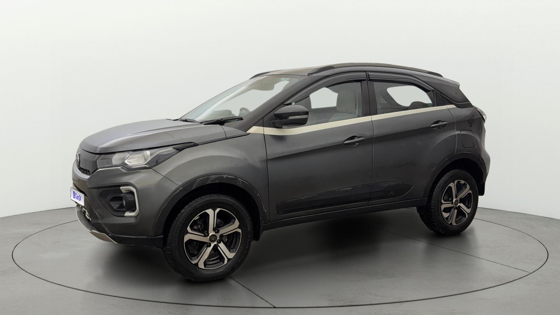 View 2022 Tata Nexon Revotron XZA Plus AMT Image 37 Used 2022 Tata Nexon Revotron XZA Plus AMT Image 37