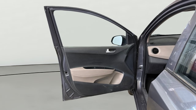View Hyundai Grand i10 Image 31 Used Hyundai Grand i10 Image 31