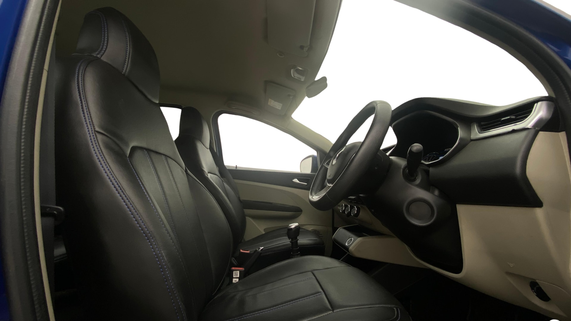 View 2019 Renault Triber RXZ Image 27 Used 2019 Renault Triber RXZ Image 27