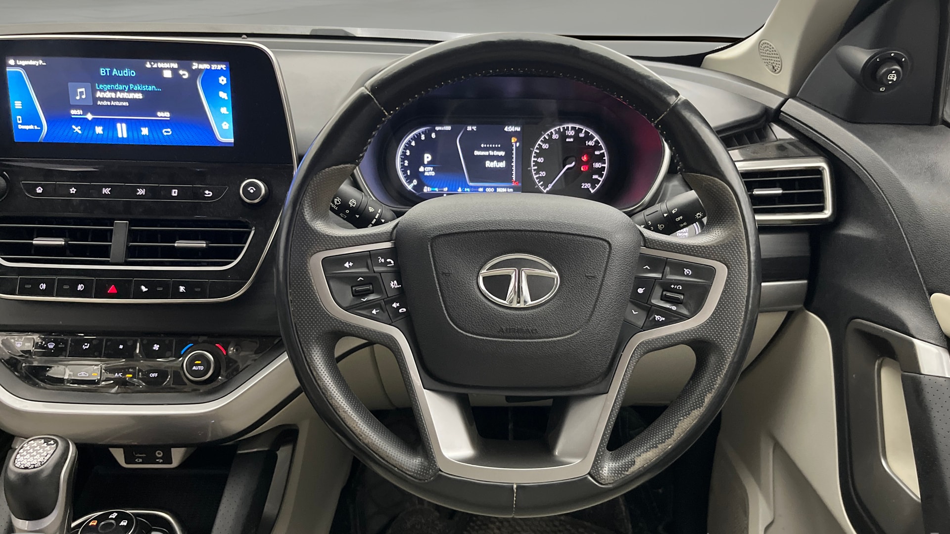View 2021 Tata Safari XZA Plus Image 14 Used 2021 Tata Safari XZA Plus Image 14