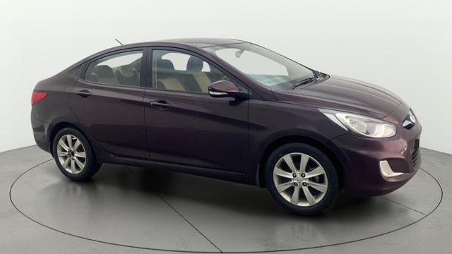 View Hyundai Fluidic Verna Image 21 Used Hyundai Fluidic Verna Image 21