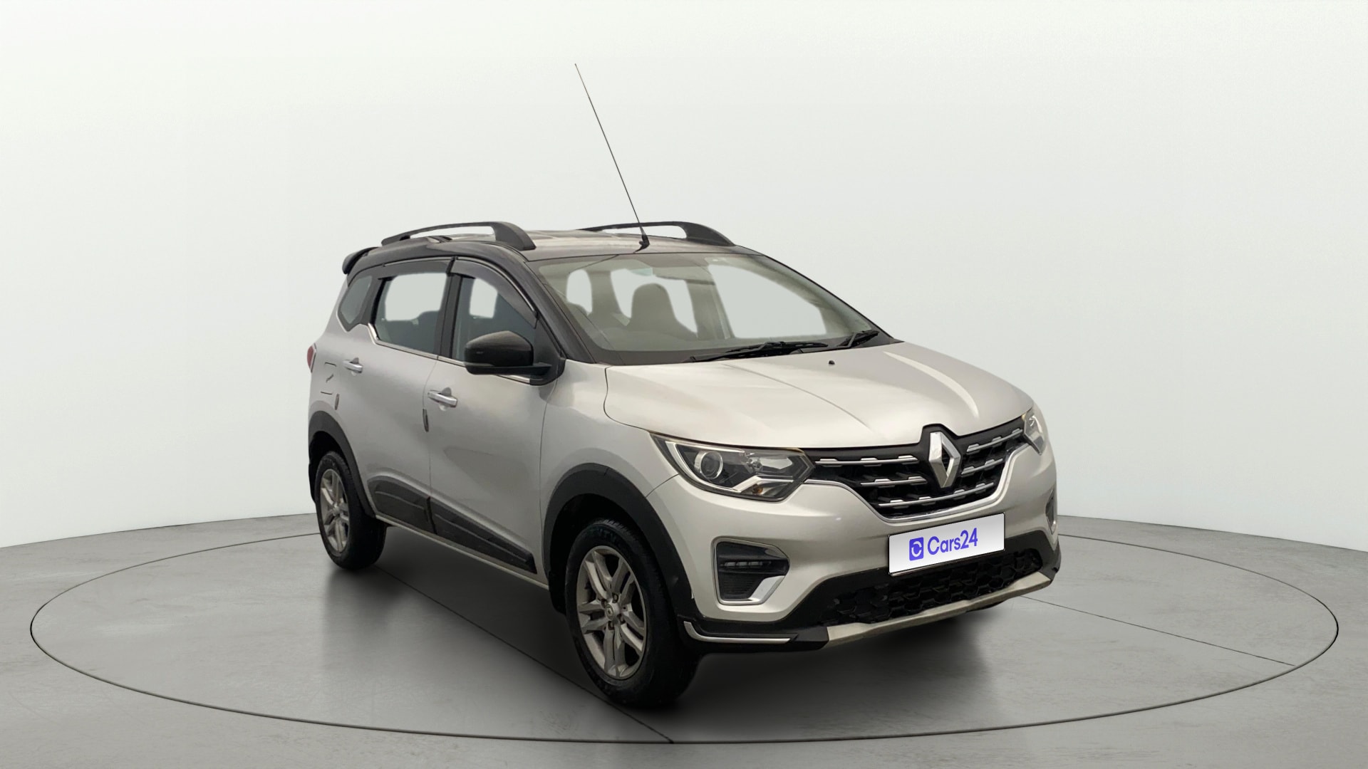 View 2023 Renault Triber RXZ Image 38 Used 2023 Renault Triber RXZ Image 38