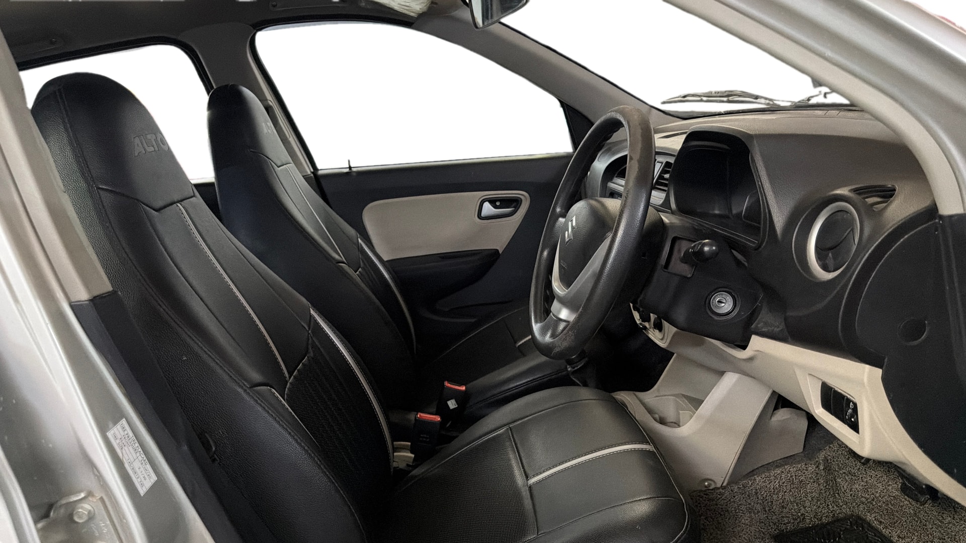View 2022 Maruti Suzuki 1000 Base Variant Image 25 Used 2022 Maruti Suzuki 1000 Base Variant Image 25