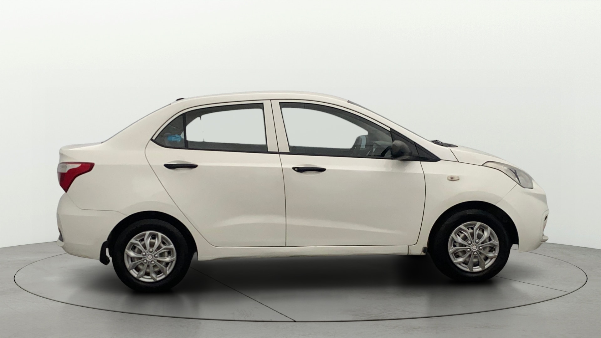 View 2021 Hyundai Xcent Prime T Plus CNG Image 29 Used 2021 Hyundai Xcent Prime T Plus CNG Image 29