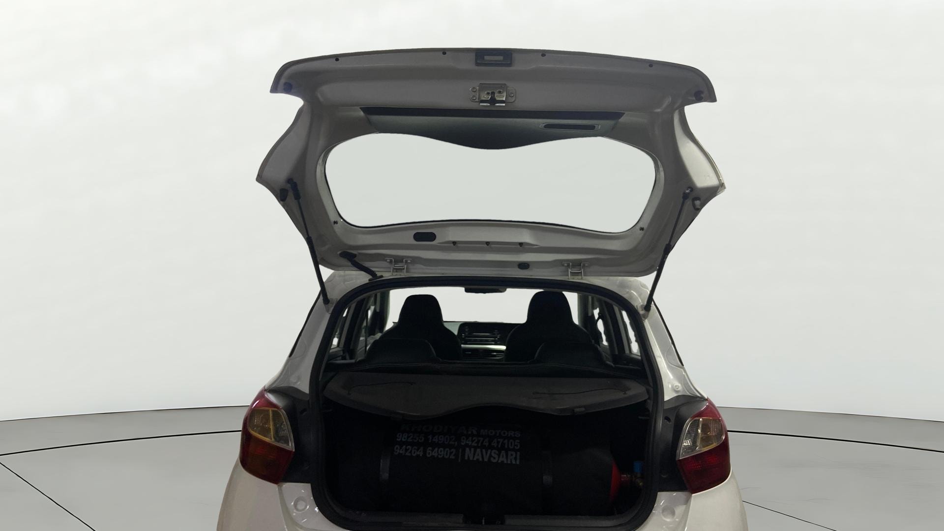 View 2021 Hyundai Grand i10 Nios Magna Petrol AMT Image 16 Used 2021 Hyundai Grand i10 Nios Magna Petrol AMT Image 16