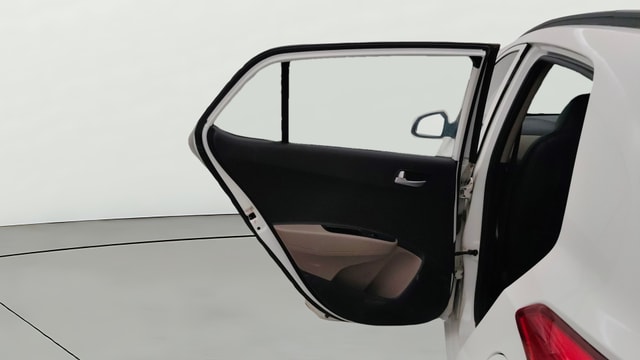 View Hyundai Grand i10 Image 14 Used Hyundai Grand i10 Image 14