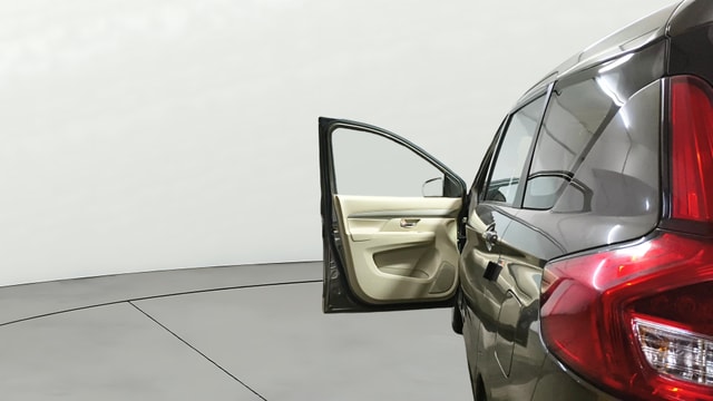 View Maruti Suzuki 1000 Image 37 Used Maruti Suzuki 1000 Image 37