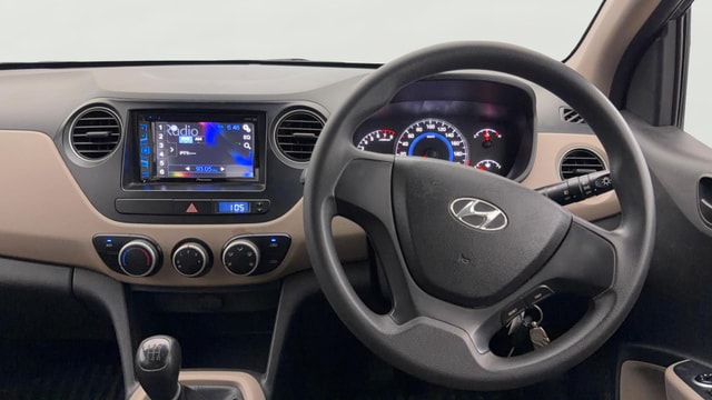 View Hyundai Grand i10 Image 20 Used Hyundai Grand i10 Image 20