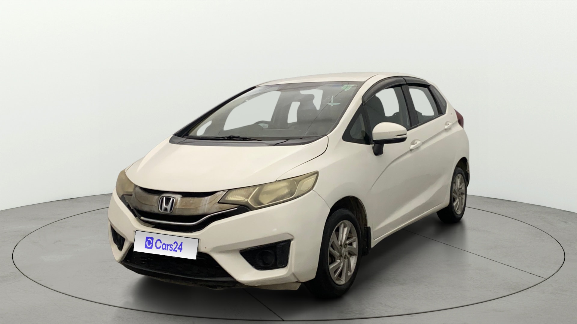 View 2015 Honda Jazz E MT Diesel Image 23 Used 2015 Honda Jazz E MT Diesel Image 23