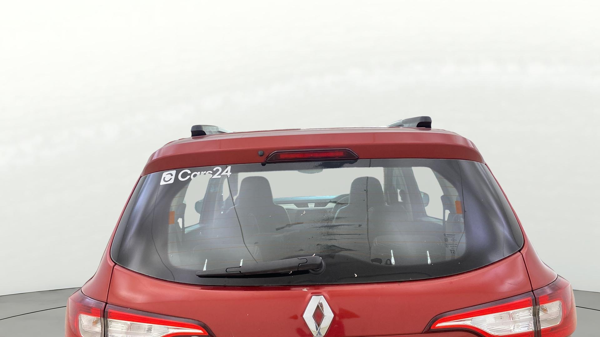 View 2020 Renault Triber RXZ Image 4 Used 2020 Renault Triber RXZ Image 4