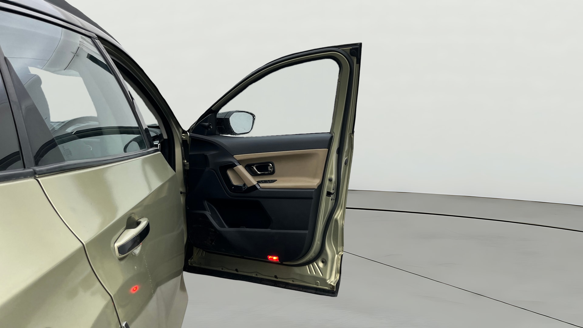 Used 2022 Tata Safari Used 2022 Tata Safari
