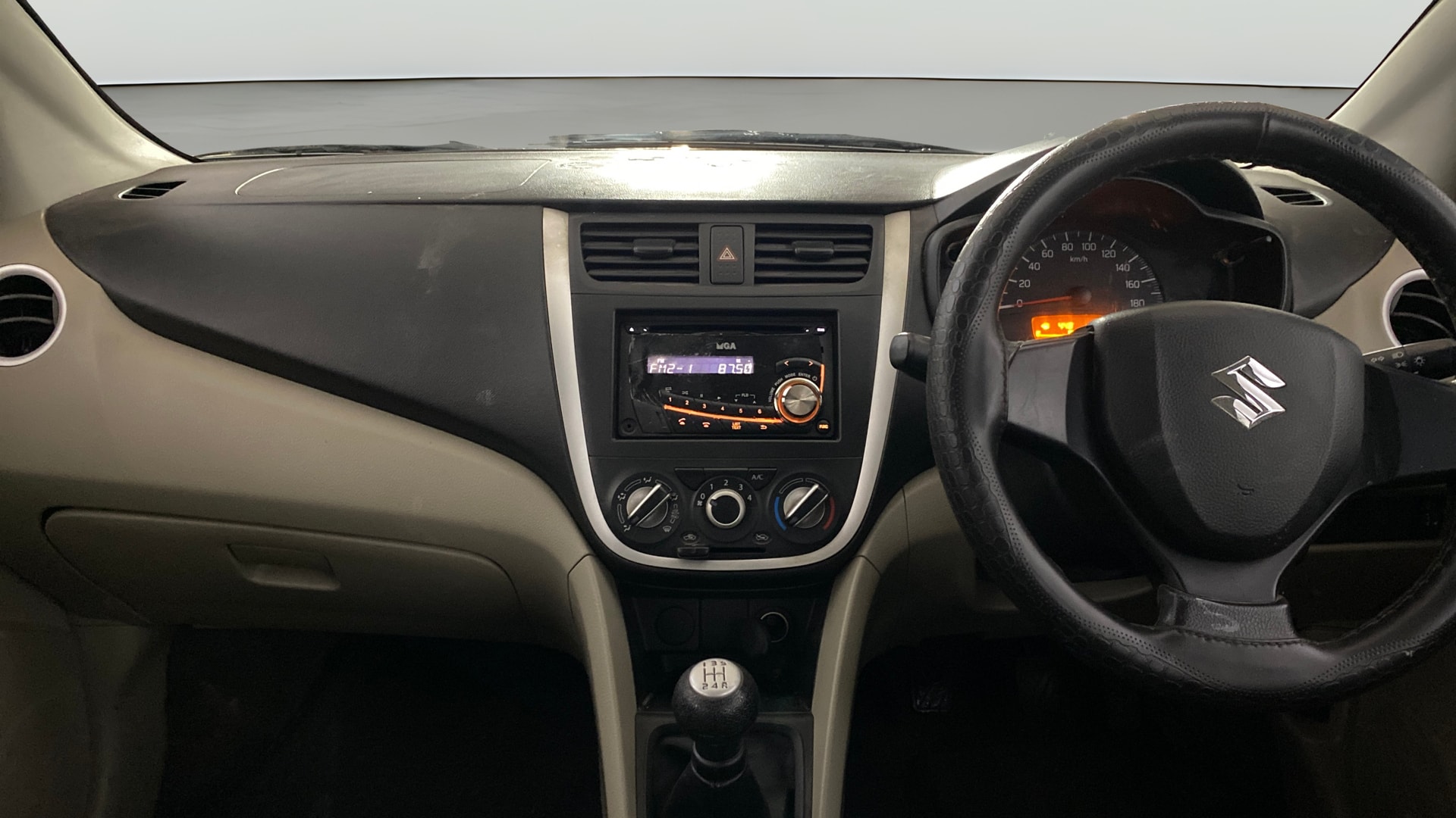 View 2015 Maruti Suzuki 1000 Base Variant Image 17 Used 2015 Maruti Suzuki 1000 Base Variant Image 17