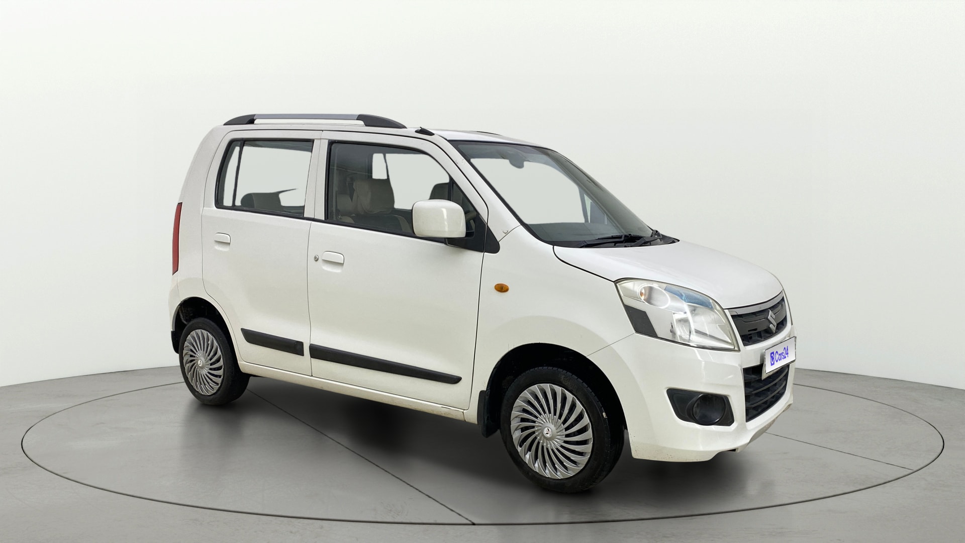 View 2017 Maruti Suzuki 1000 Base Variant Image 13 Used 2017 Maruti Suzuki 1000 Base Variant Image 13