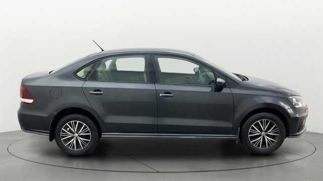 View Volkswagen Vento Image 9 Used Volkswagen Vento Image 9