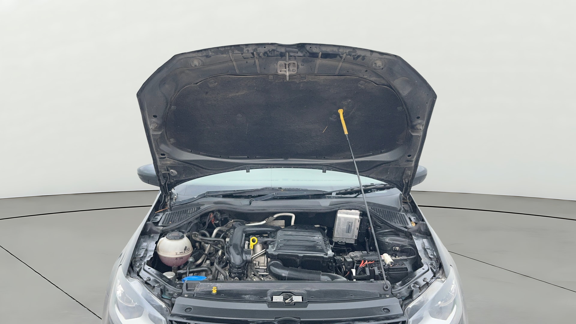 View 2021 Volkswagen Vento 1.0 L TSI Highline Petrol Image 33 Used 2021 Volkswagen Vento 1.0 L TSI Highline Petrol Image 33