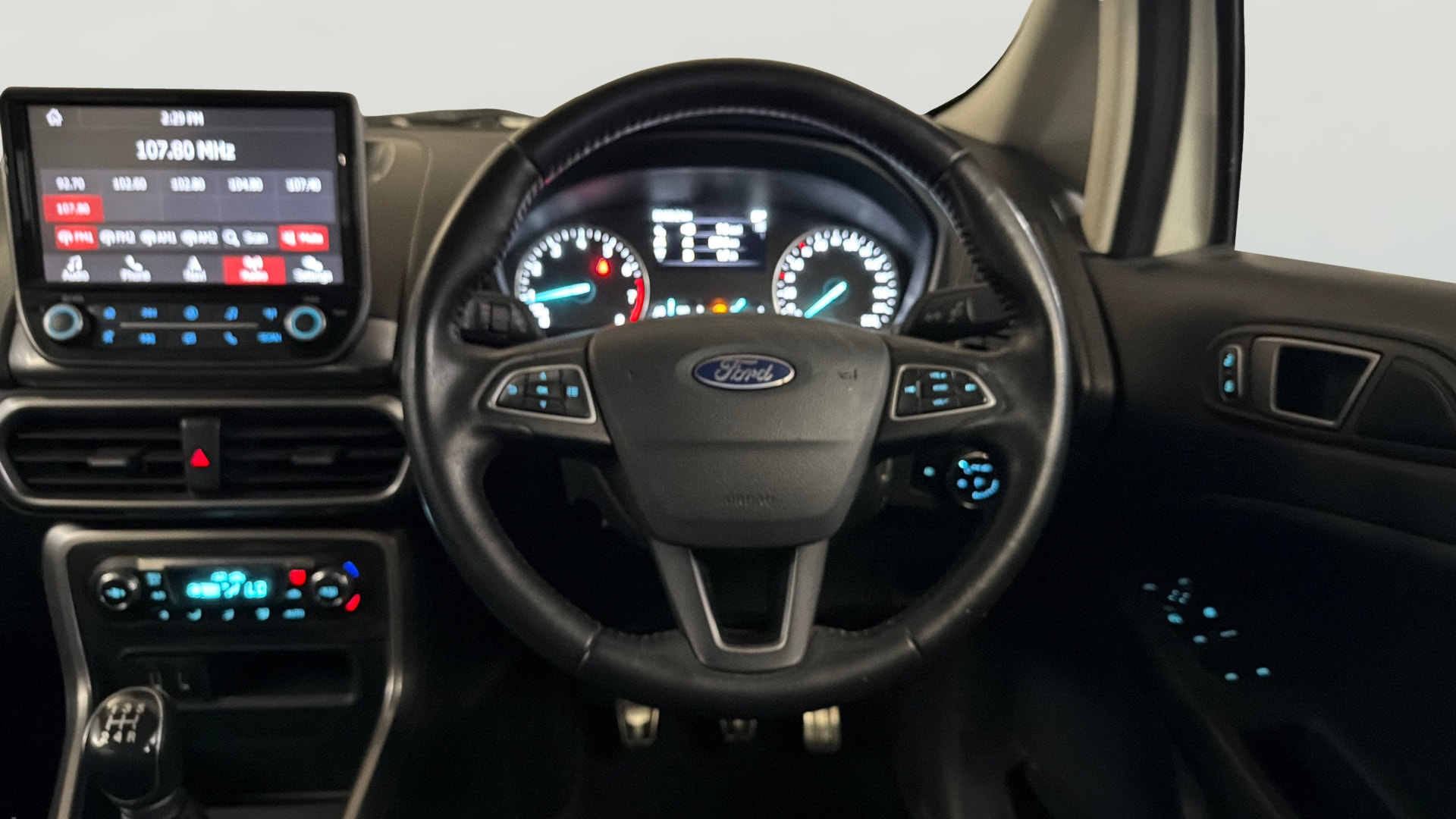 View 2019 Ford EcoSport 1.5 TDCi Diesel Ambiente BS IV Image 20 Used 2019 Ford EcoSport 1.5 TDCi Diesel Ambiente BS IV Image 20