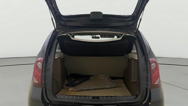 View Renault Duster Image 36 Used Renault Duster Image 36