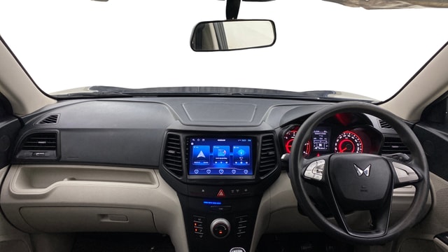View Mahindra XUV300 Image 29 Used Mahindra XUV300 Image 29