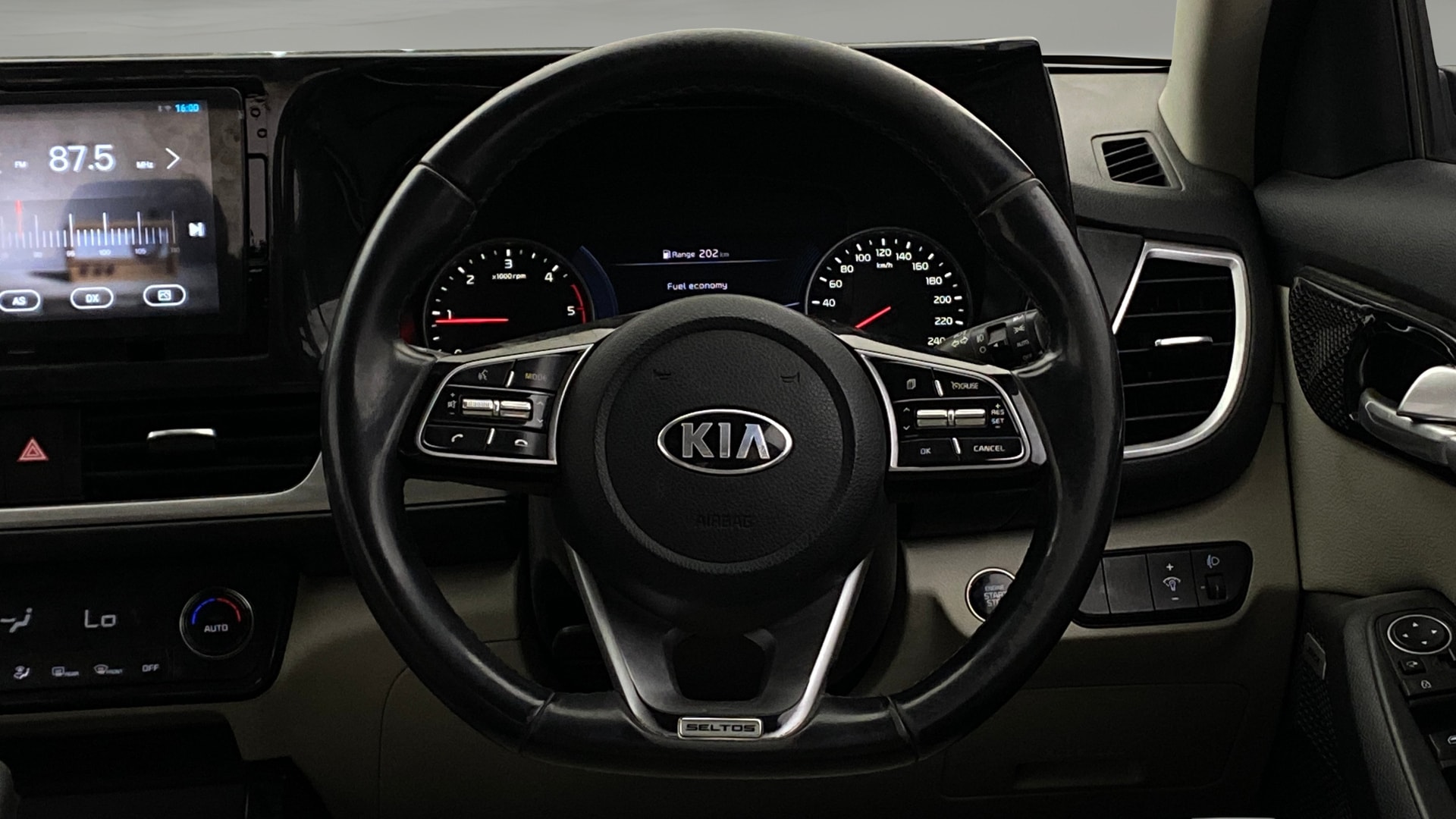 View 2019 Kia Seltos HTX Plus Diesel Image 21 Used 2019 Kia Seltos HTX Plus Diesel Image 21