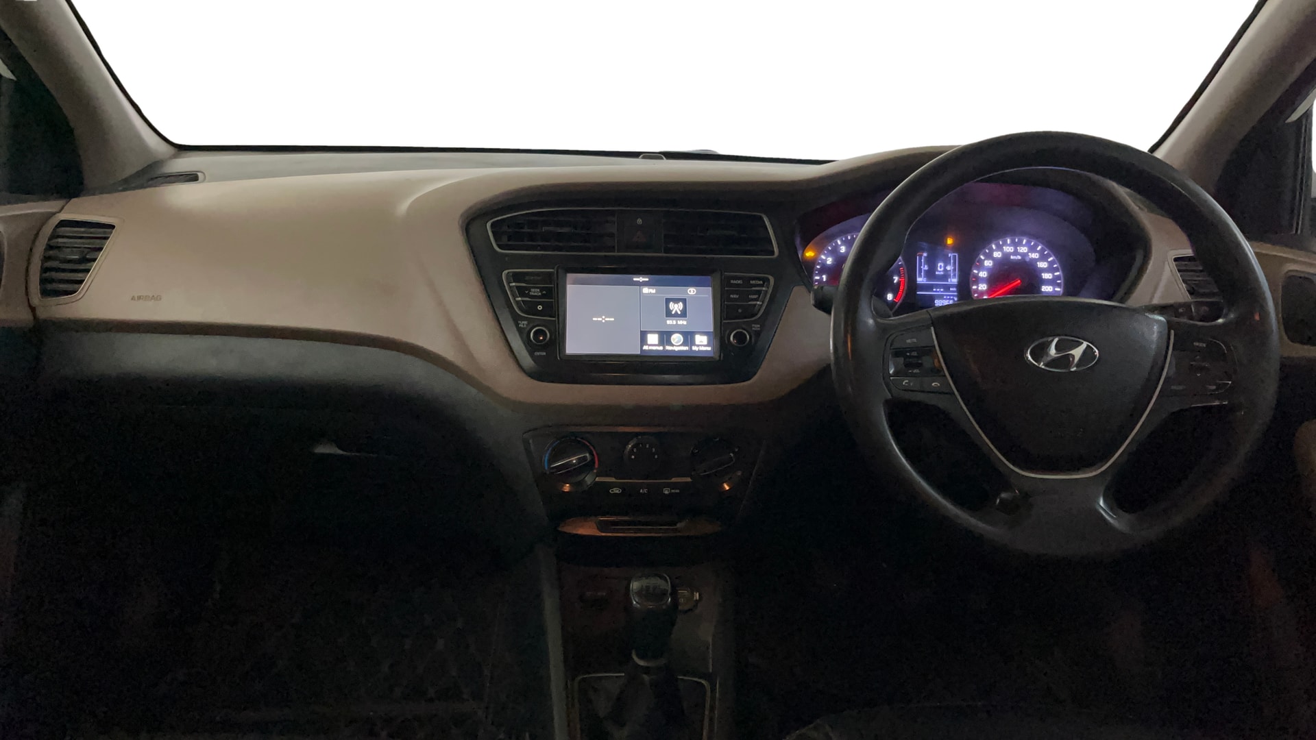 View 2020 Hyundai Elite i20 1.2 Sportz Plus Petrol Image 29 Used 2020 Hyundai Elite i20 1.2 Sportz Plus Petrol Image 29