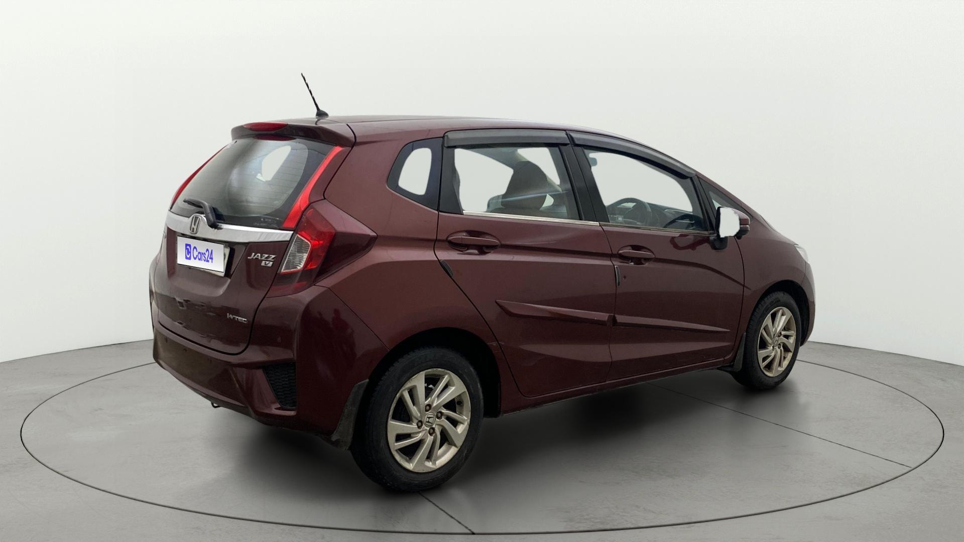 View 2017 Honda Jazz E MT Diesel Image 43 Used 2017 Honda Jazz E MT Diesel Image 43