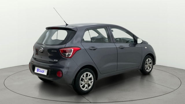 View Hyundai Grand i10 Image 42 Used Hyundai Grand i10 Image 42