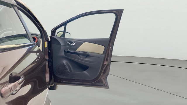 View Renault Captur Image 47 Used Renault Captur Image 47