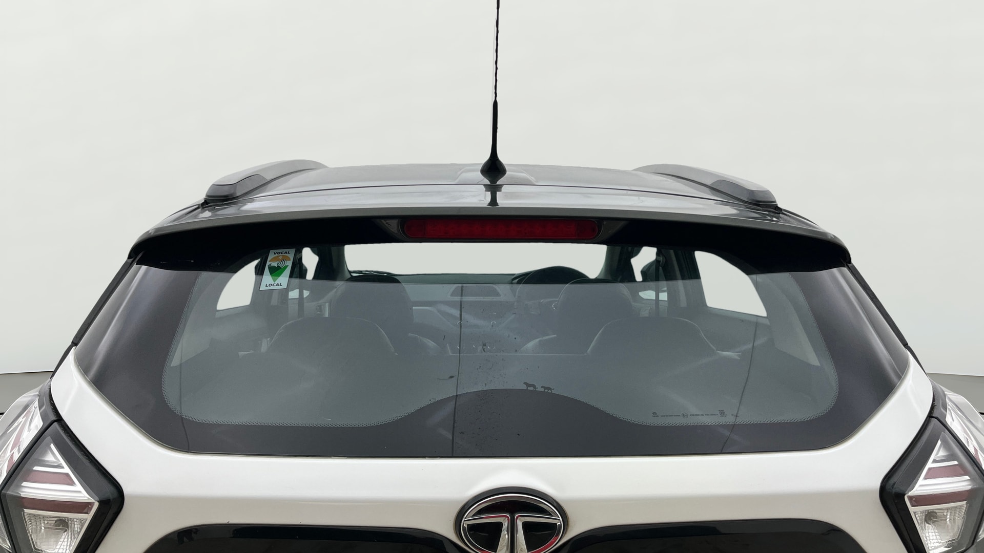 View 2020 Tata Nexon Revotron XE Image 4 Used 2020 Tata Nexon Revotron XE Image 4
