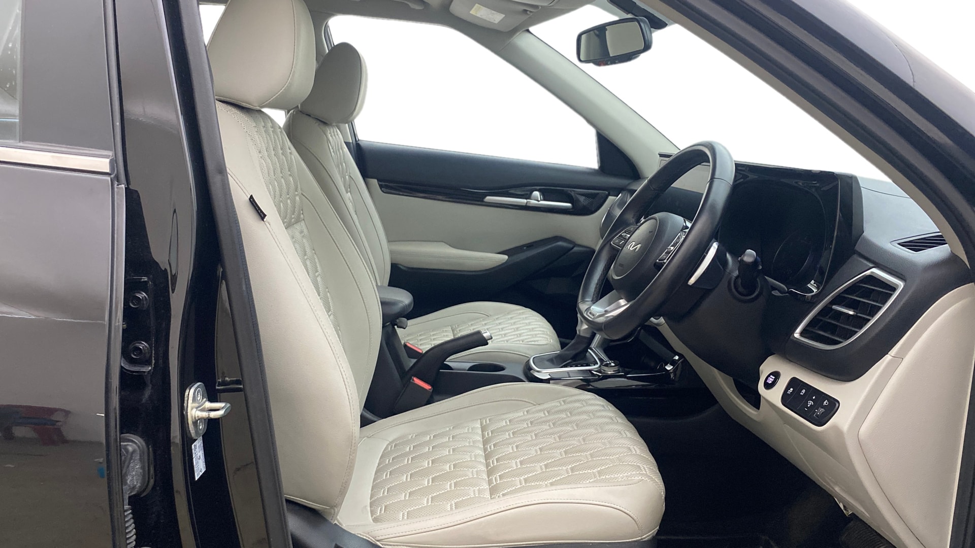 Used 2023 Kia Seltos Used 2023 Kia Seltos