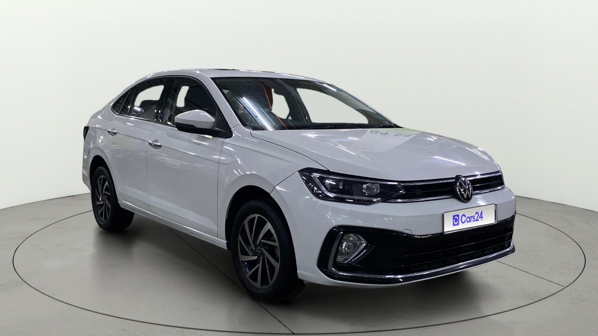View 2024 Volkswagen Virtus Topline 1.0 TSI MT Image 14 Used 2024 Volkswagen Virtus Topline 1.0 TSI MT Image 14