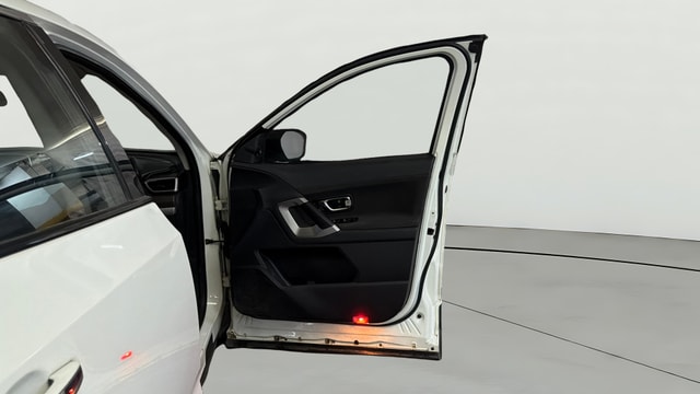View Tata Harrier Image 47 Used Tata Harrier Image 47