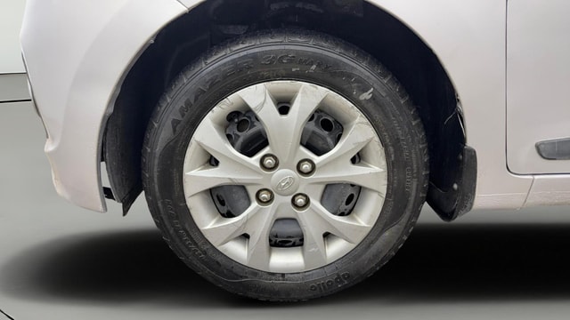 View Hyundai Grand i10 Image 27 Used Hyundai Grand i10 Image 27