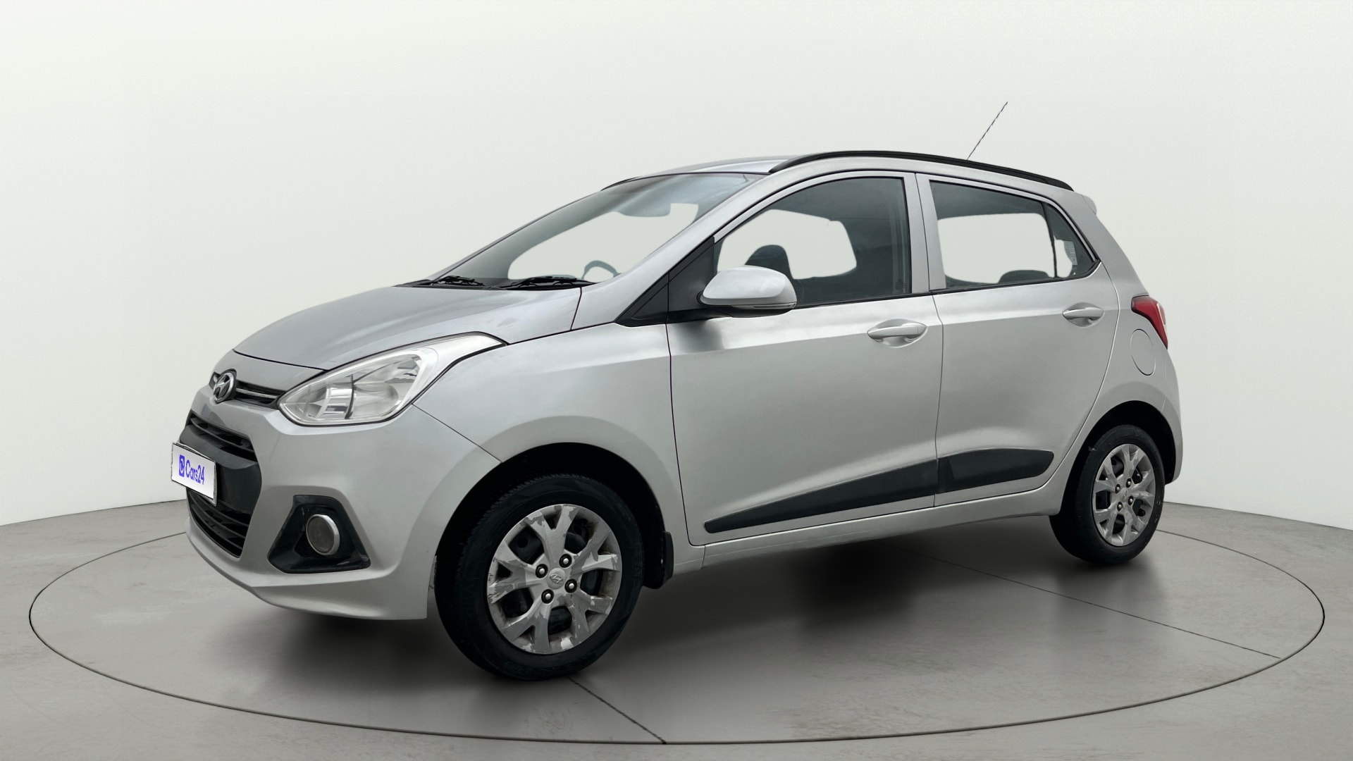 View 2017 Hyundai Grand i10 Sportz 1.2 Kappa Image 34 Used 2017 Hyundai Grand i10 Sportz 1.2 Kappa Image 34