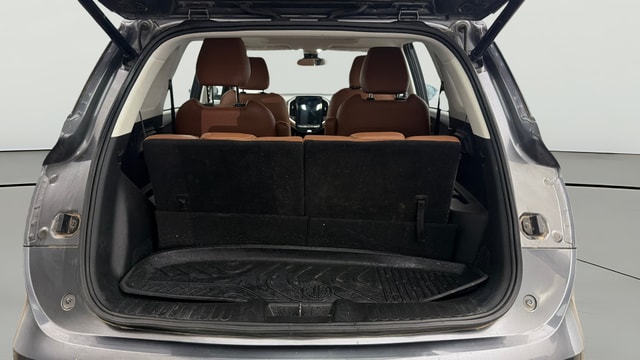 View MG Hector Plus Image 38 Used MG Hector Plus Image 38