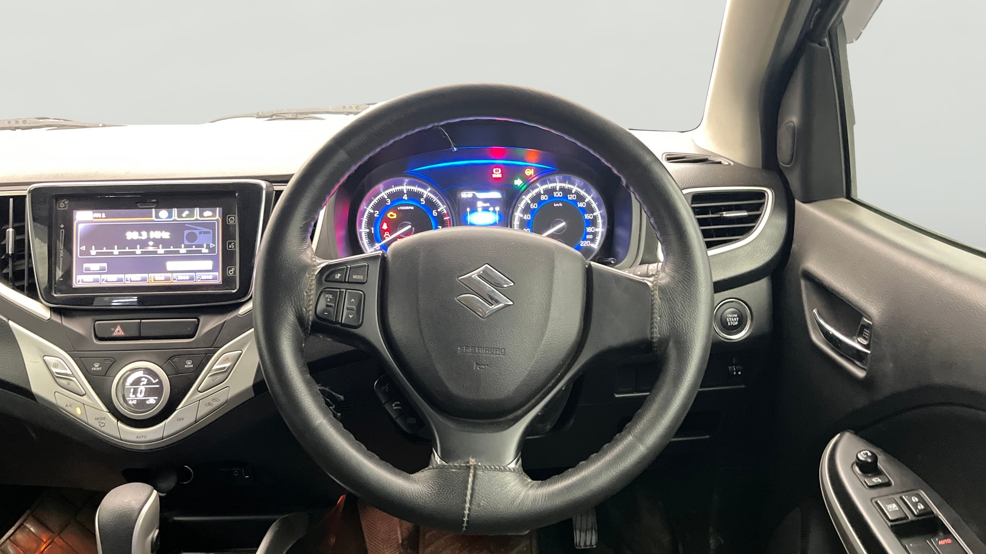 View 2018 Maruti Suzuki 1000 Base Variant Image 12 Used 2018 Maruti Suzuki 1000 Base Variant Image 12