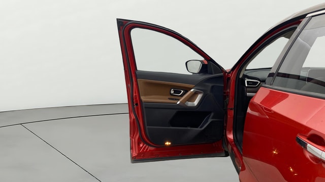 View Tata Harrier Image 33 Used Tata Harrier Image 33