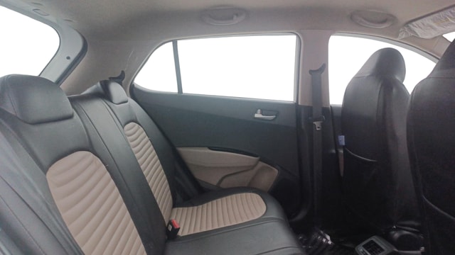 View Hyundai Grand i10 Image 29 Used Hyundai Grand i10 Image 29