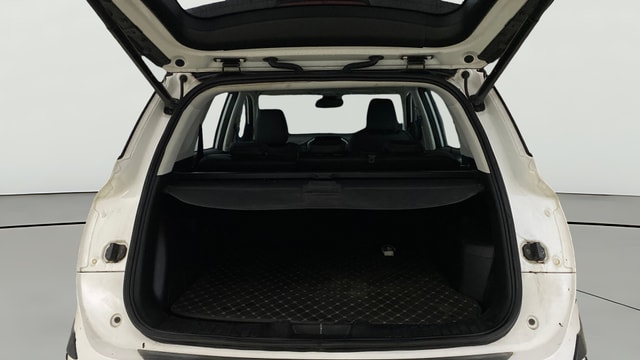 View MG Hector Image 38 Used MG Hector Image 38