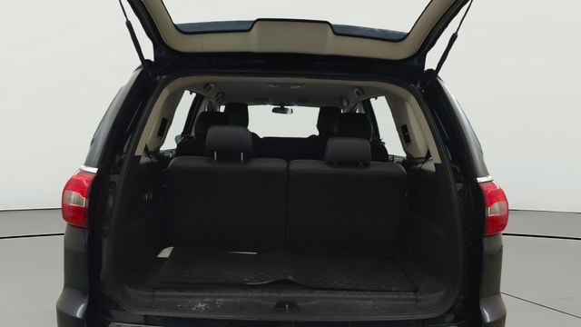 View Tata Hexa Image 39 Used Tata Hexa Image 39