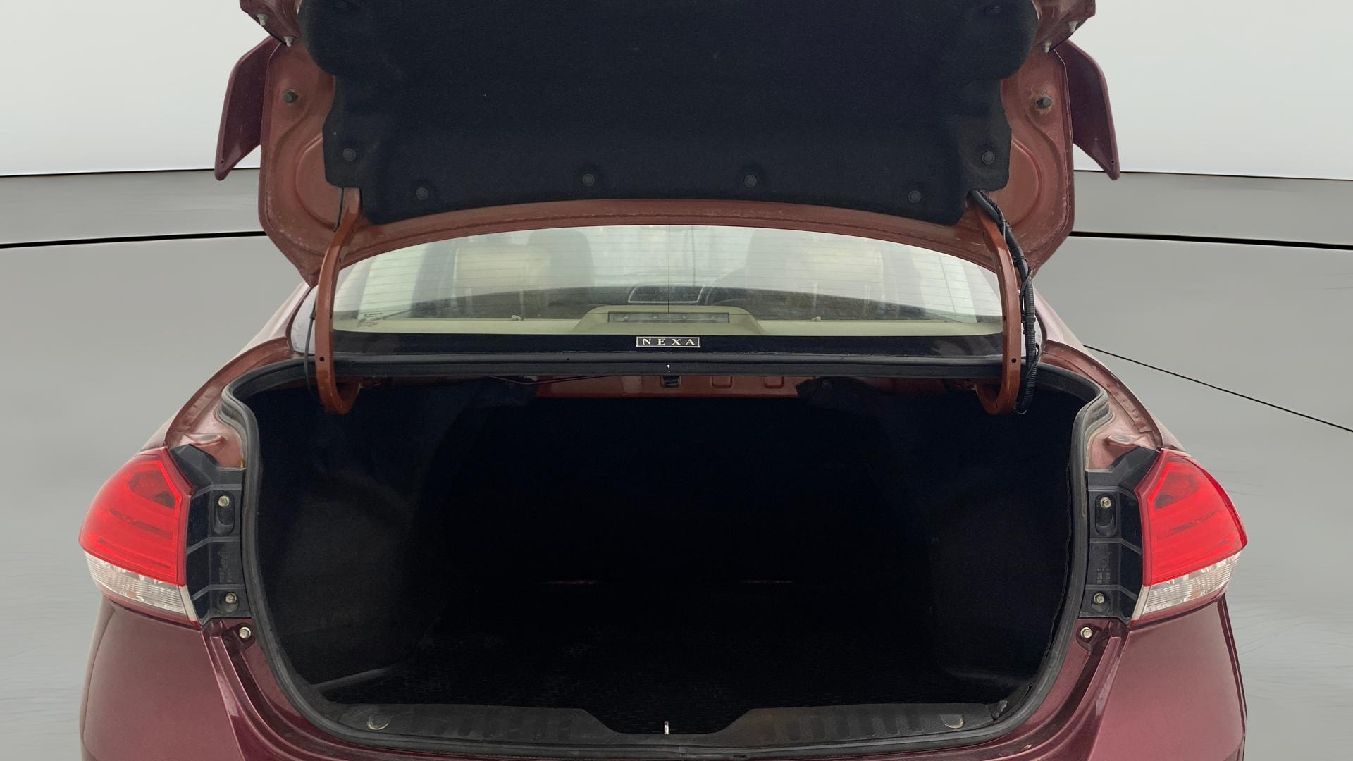 View 2020 Maruti Suzuki 1000 Base Variant Image 38 Used 2020 Maruti Suzuki 1000 Base Variant Image 38