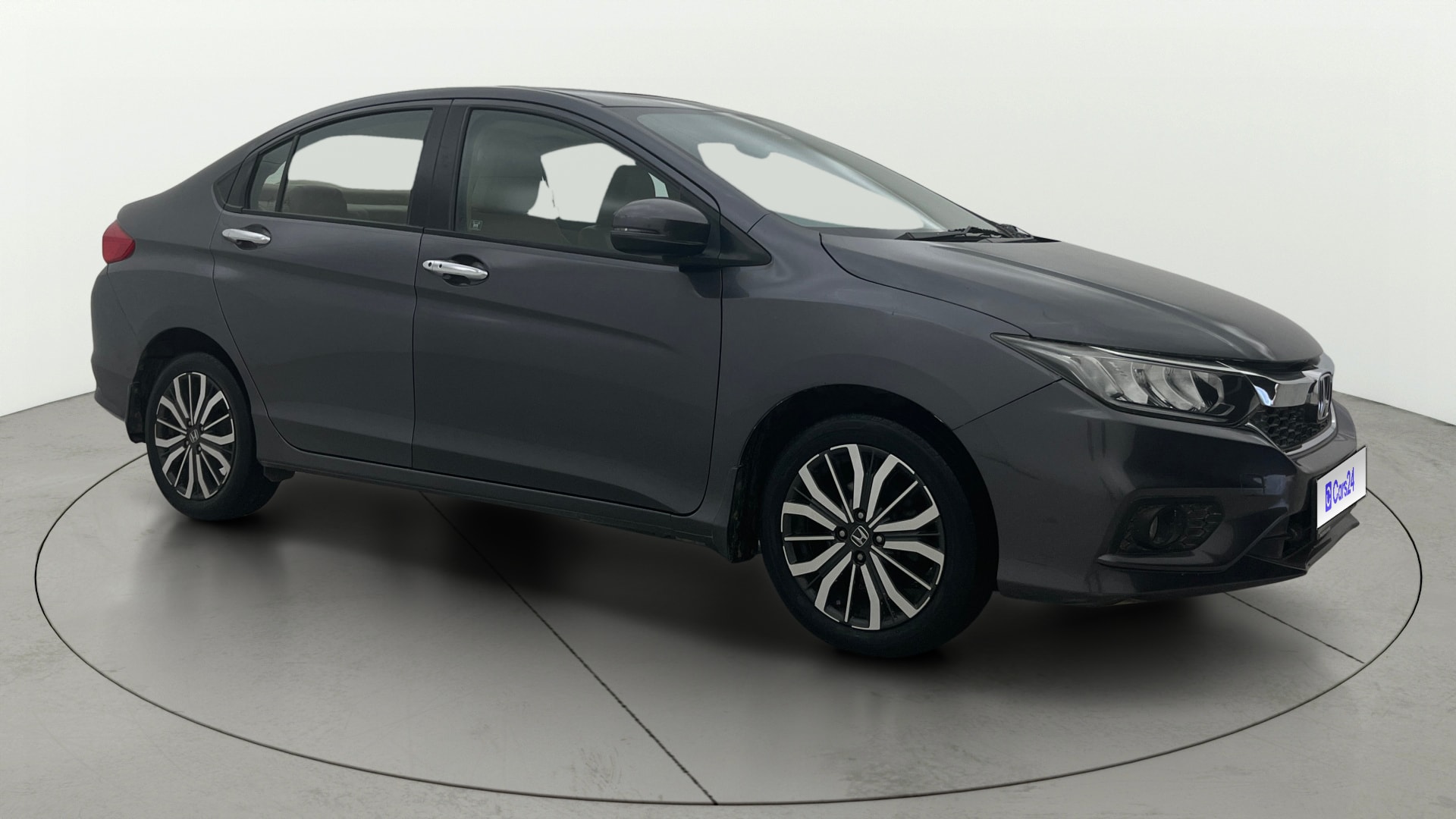 View 2017 Honda City ZX MT Diesel Anniversary Edition Image 39 Used 2017 Honda City ZX MT Diesel Anniversary Edition Image 39