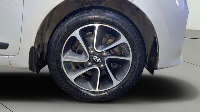 View Hyundai Grand i10 Image 43 Used Hyundai Grand i10 Image 43